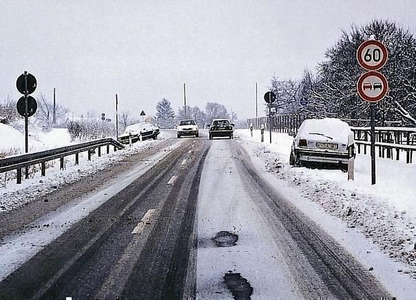 Winterliche Fahrbahnen verlangen vom Autofahrer mehr als nur offene Augen. Foto: GTÜ/auto-reporter.net